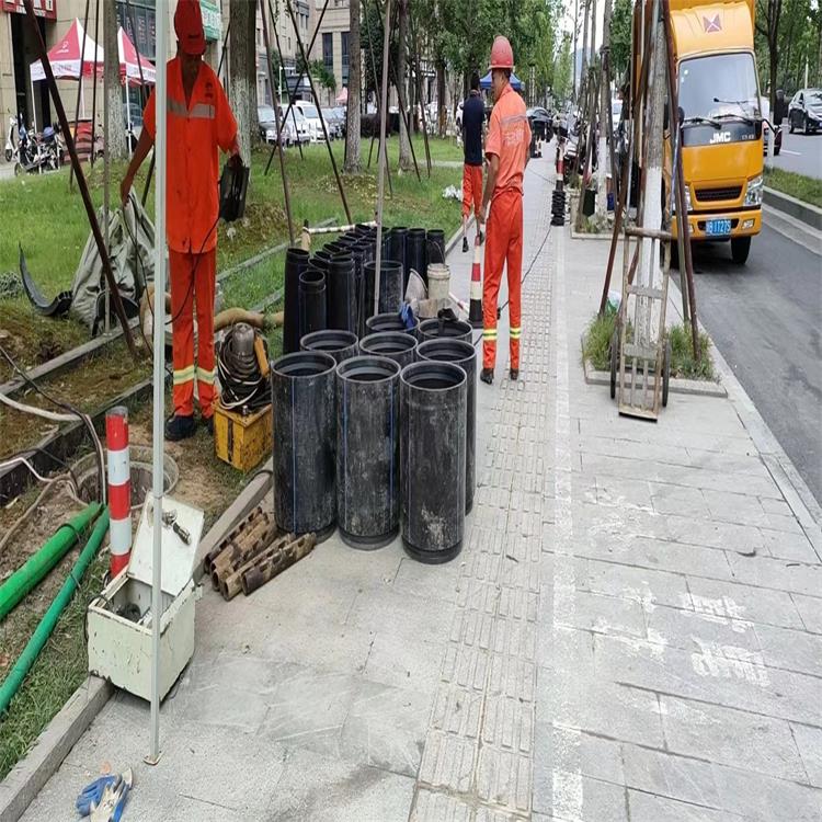 丰满管道短管置换修复